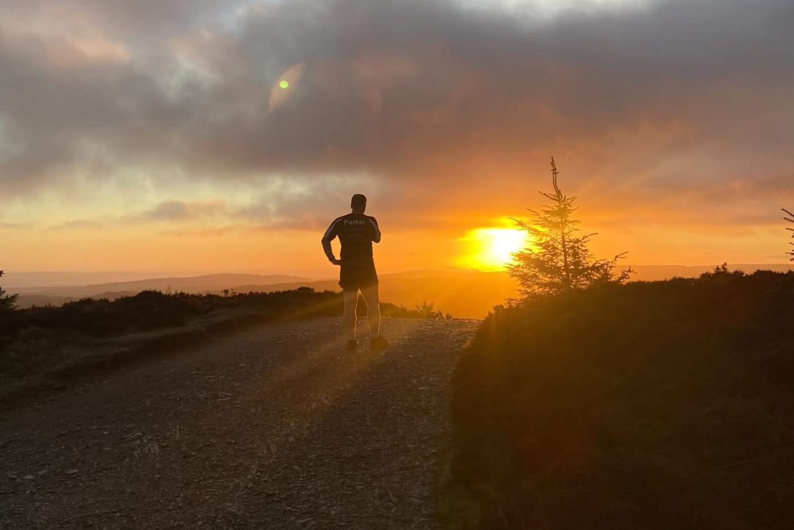 A festive 24-hour ultra challenge in the beautiful Vale of Clwyd, visiting five trig points across 115km of North East Wales trails, with camping, live music and a fully marked route.