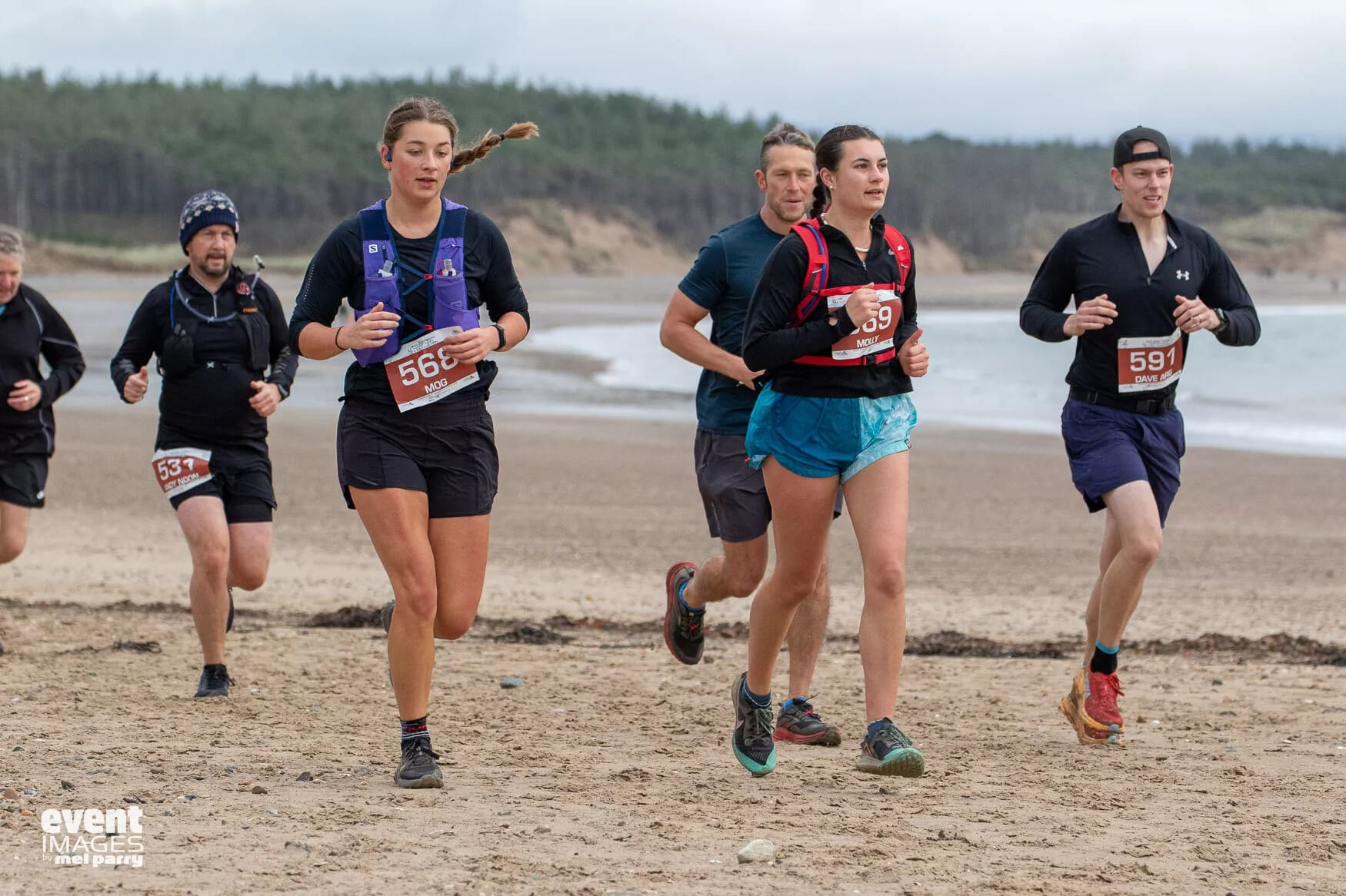 Anglesey's most beautiful trail half, set in the stunning surroundings of Newborough Forest and Traeth Llanddwyn, which once hosted the Commonwealth Mountain and Ultra Distance Running Championships.