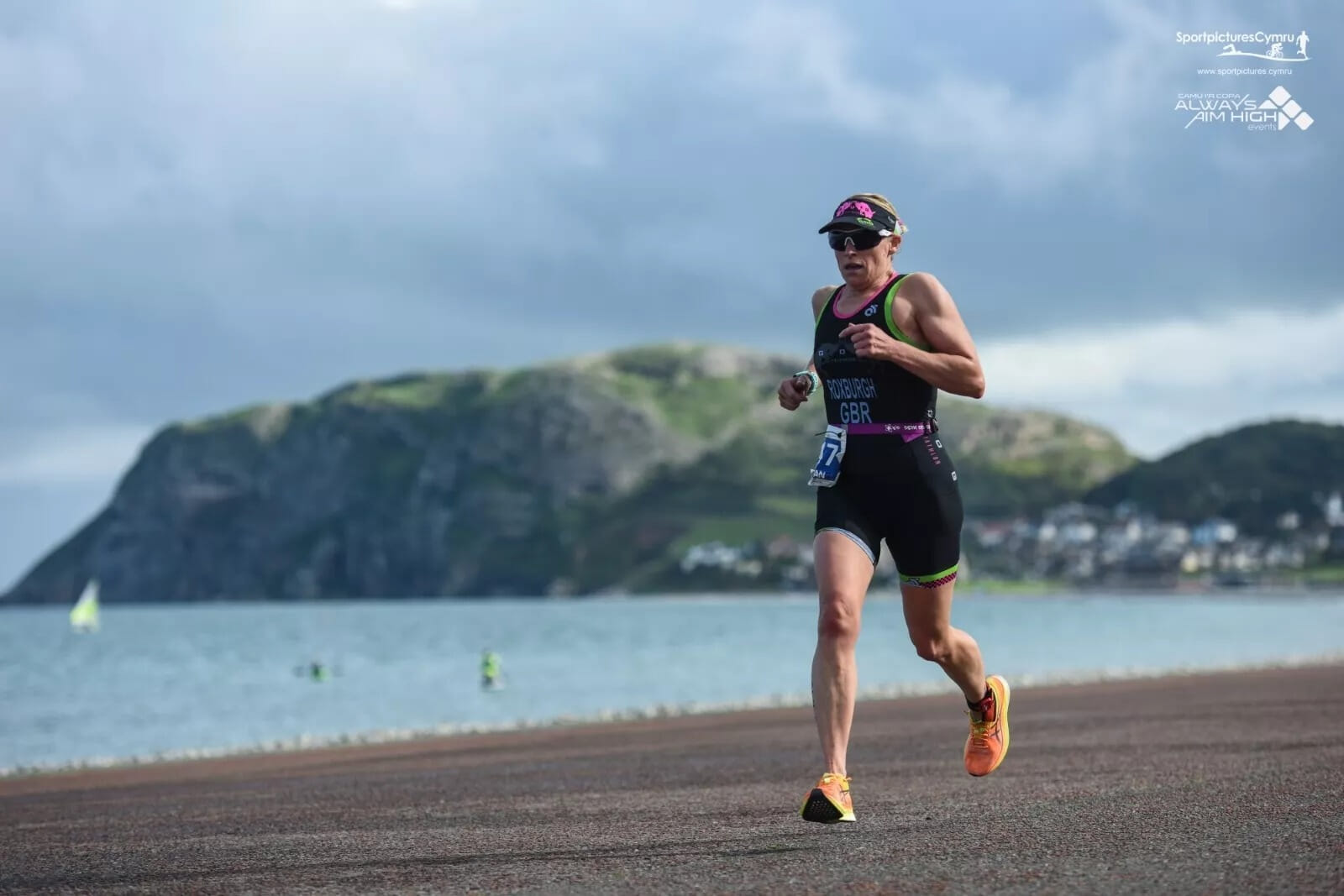 Fast, friendly and scenic — dive into the Llandudno Sprint Triathlon, combining sea swim, closed-road coastal cycle and promenade run in a classic Welsh seaside challenge.