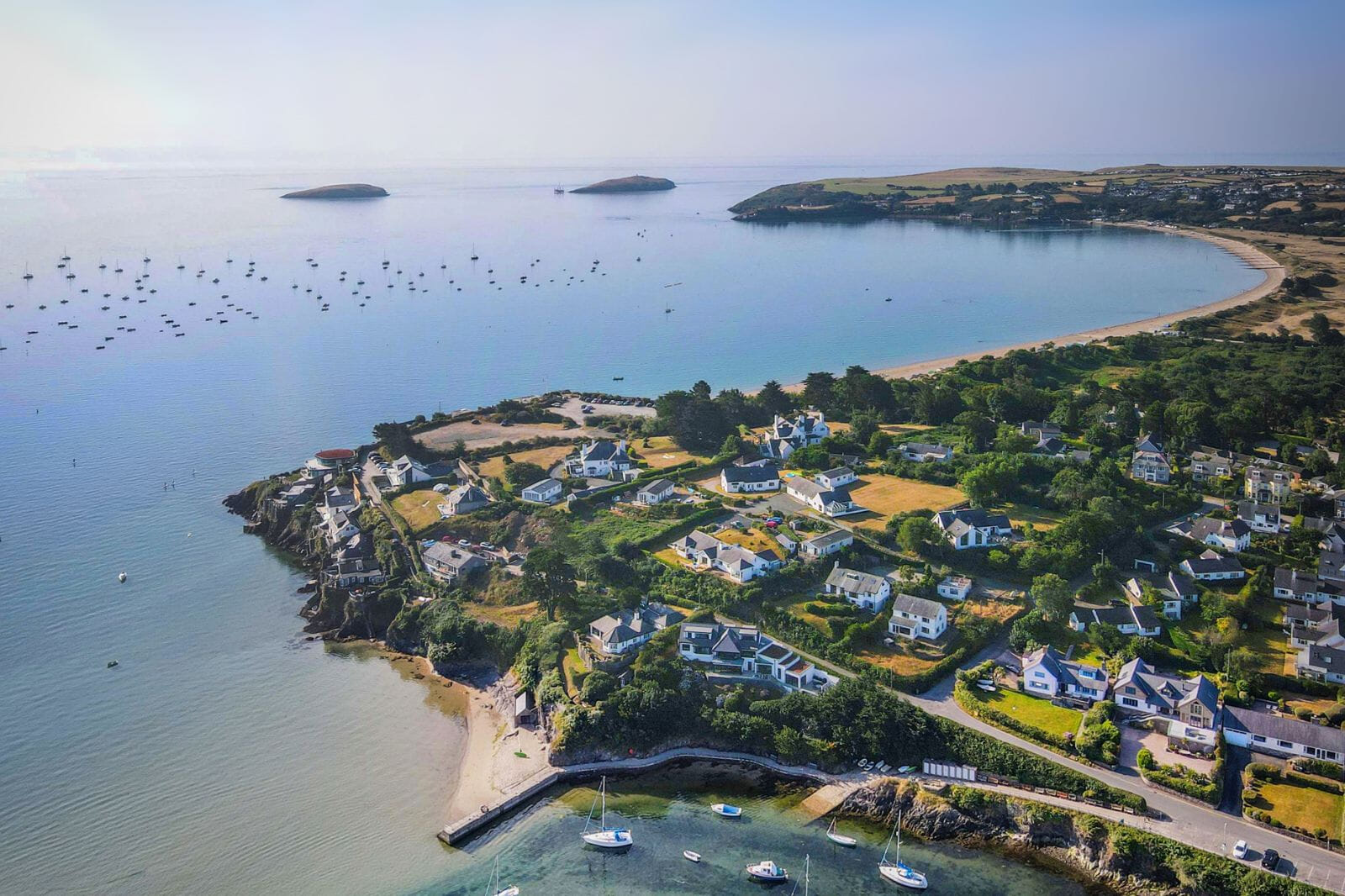 Immerse yourself in the stunning views of Abersoch bay at this iconic event which is well and truly on the trail running map, including 20K and 10K distances along tracks, trails and beach.