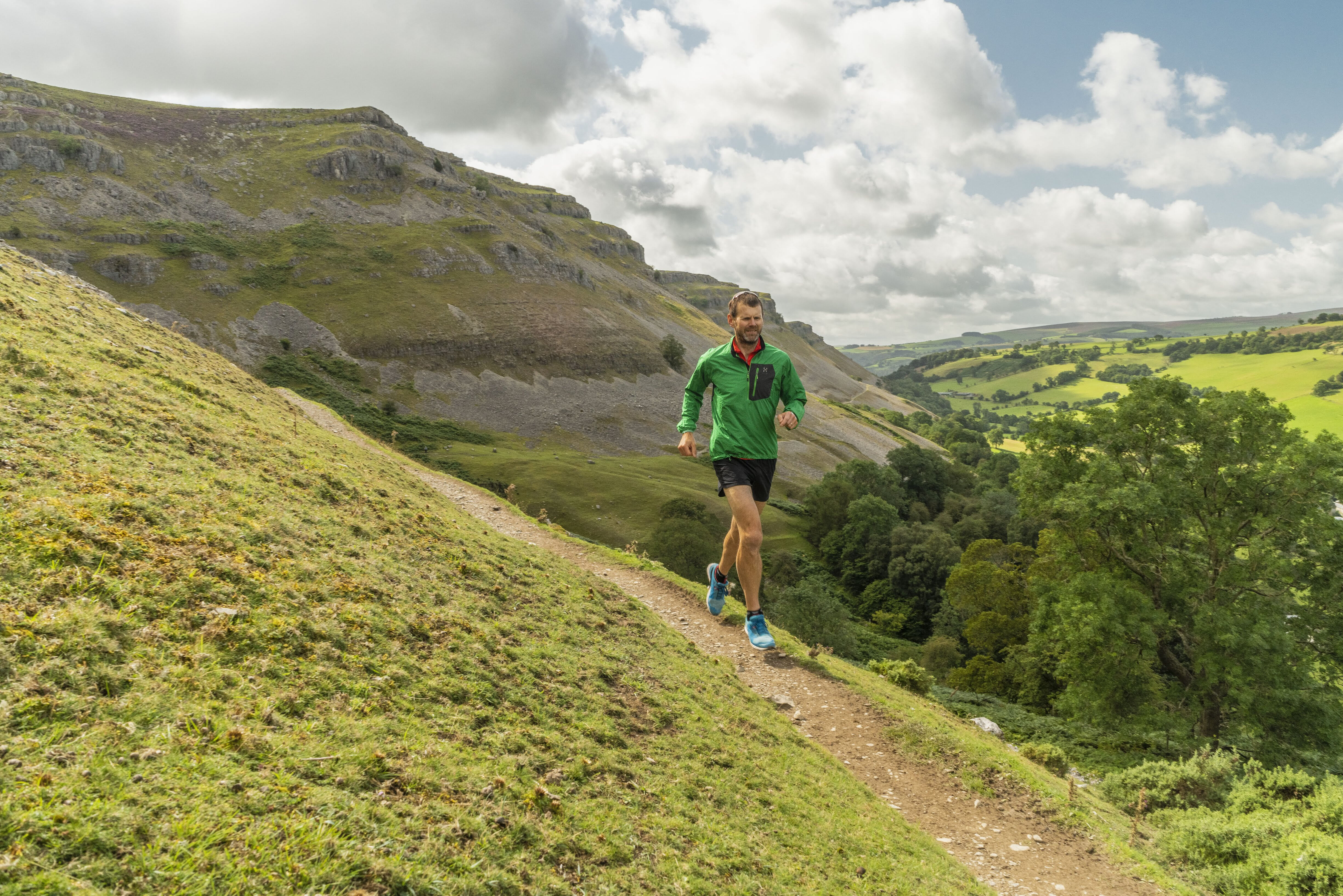 Put your trail running to the test on this 100km journey from border to beach over 3 days under the expert guidance of a trail running coach.