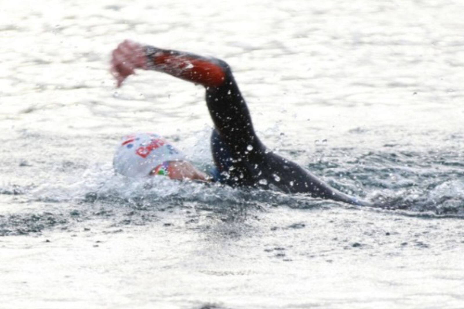 Get ready for one of the UK’s most exciting Half Iron triathlons of the year! Dive into crystal-clear lake waters, then ride a smooth, rolling bike course and follow scenic on-site run paths.