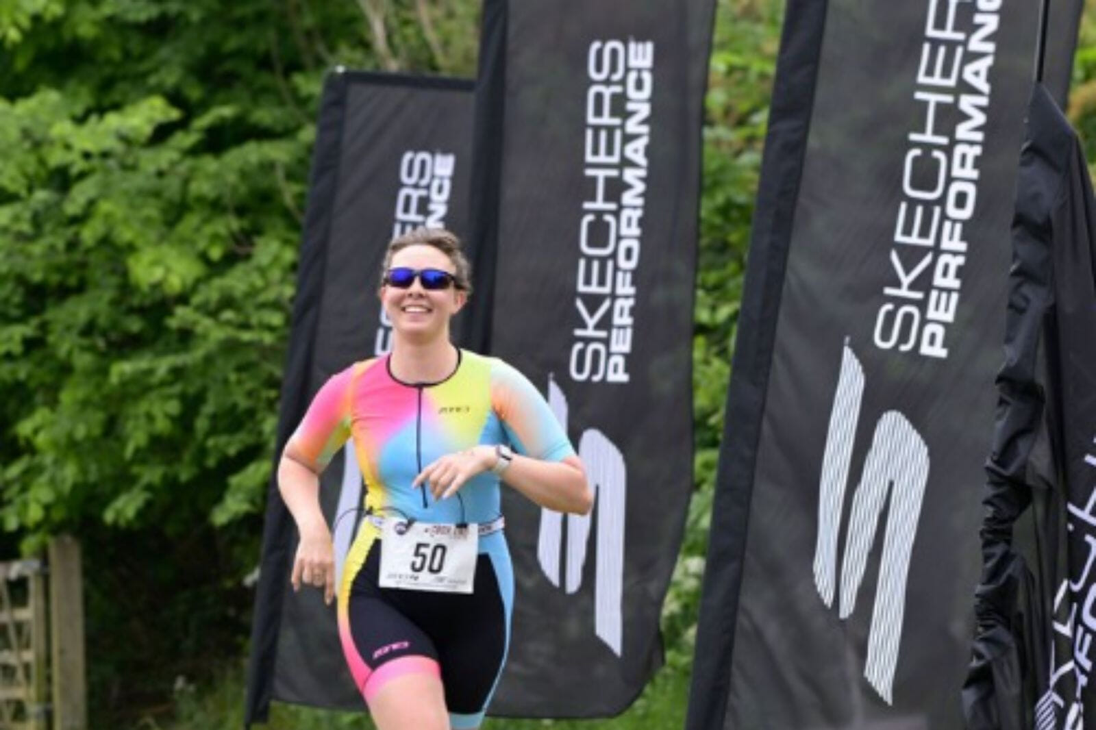 Get ready for one of the UK’s most exciting Sprint triathlons of the year! Dive into crystal-clear lake waters at Box End, then ride a smooth, rolling bike course and follow scenic on-site run paths.