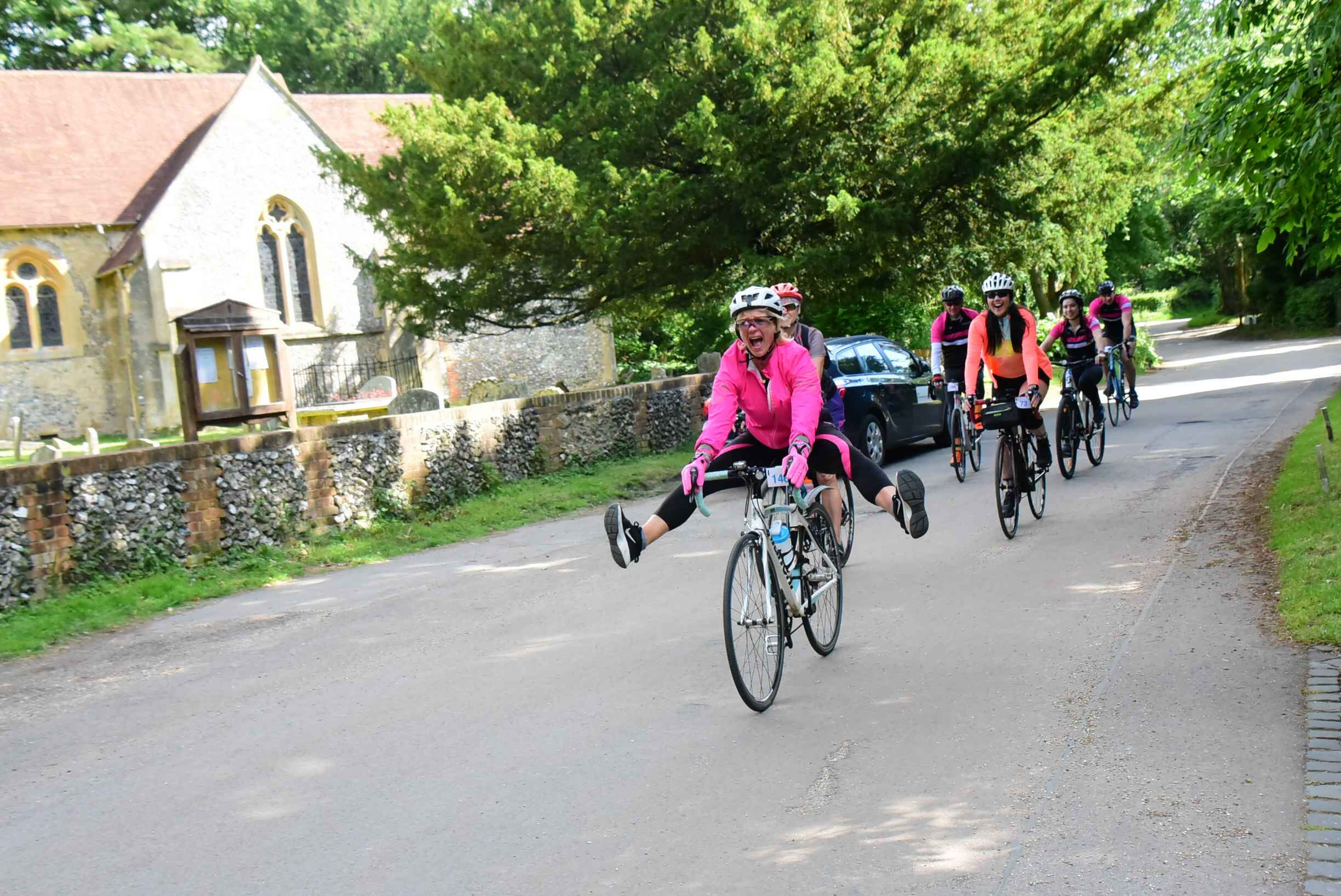 Take a social and adventurous ride from a majestic location hidden away on a tiny rural lane in the heart of the valley, with a freshly pulled pint as your reward. Cyclists' bliss.
