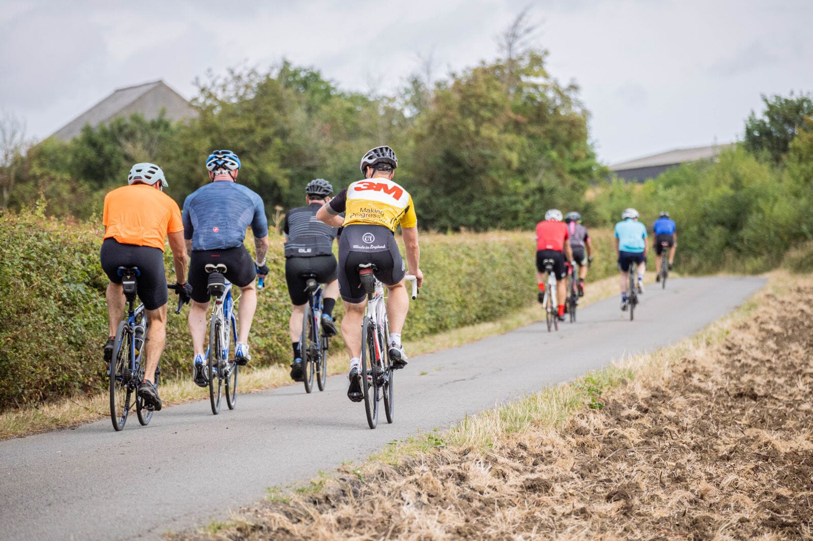 Experience the best of Welsh cycling, through stunning valleys, rolling hills and quiet country lanes. Finish your ride with a celebratory pint of Tiny Rebel’s finest craft beer and soak up the vibes.