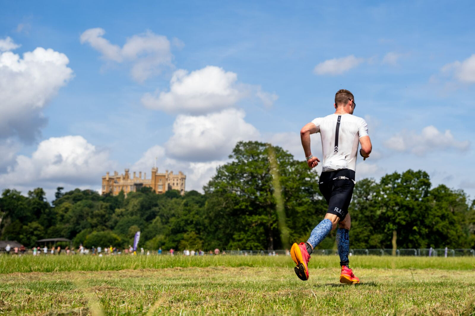 A jewel in the castle crown! Get active in the beautiful grounds and surrounding area of stunning Leicestershire in the epic Gauntlet Triathlon! Celebrate in the festival village afterwards.