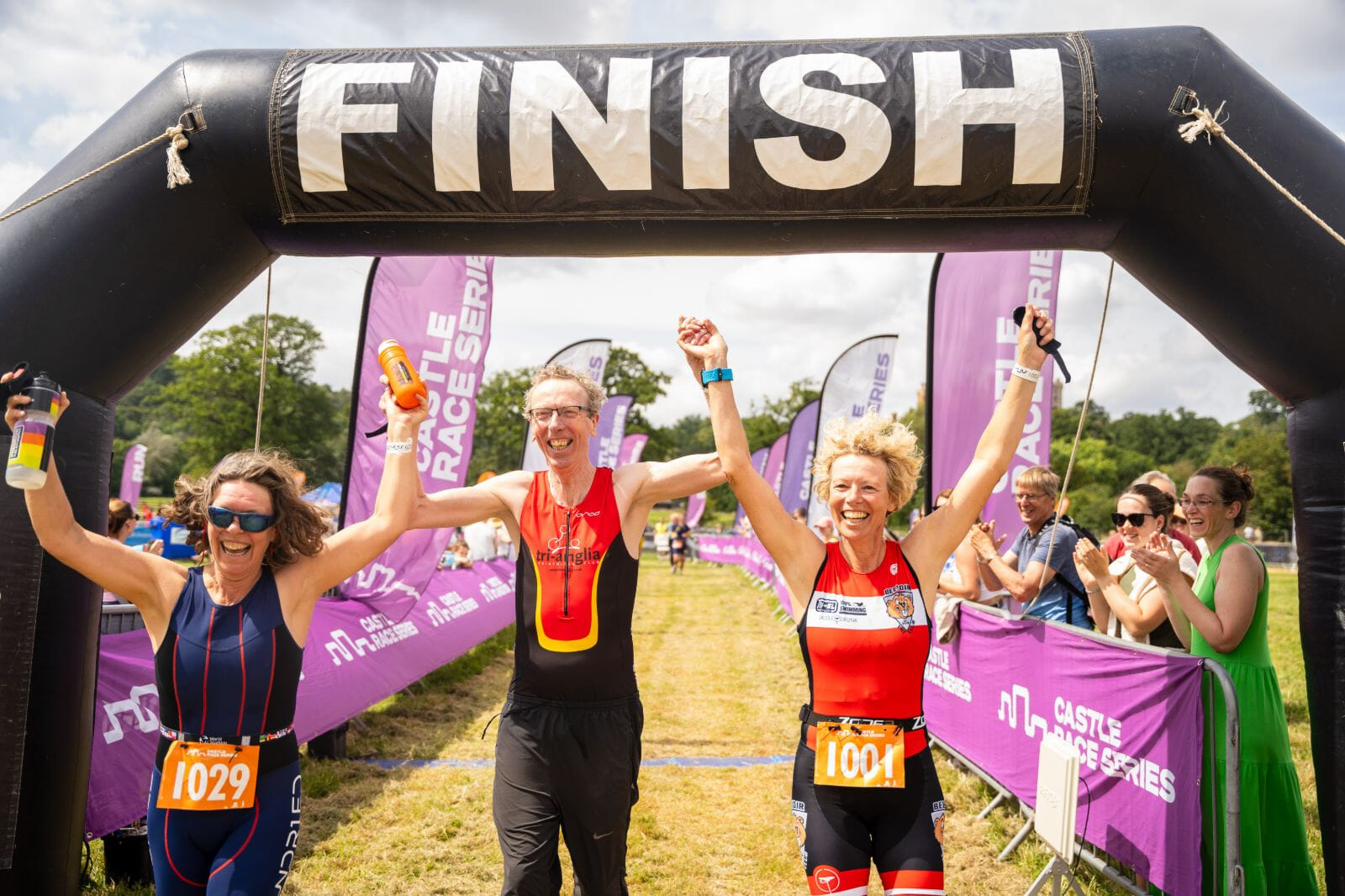 A jewel in the castle crown! Get active in the beautiful grounds and surrounding area of stunning Leicestershire in a Sprint Triathlon! Celebrate in the festival village afterwards.