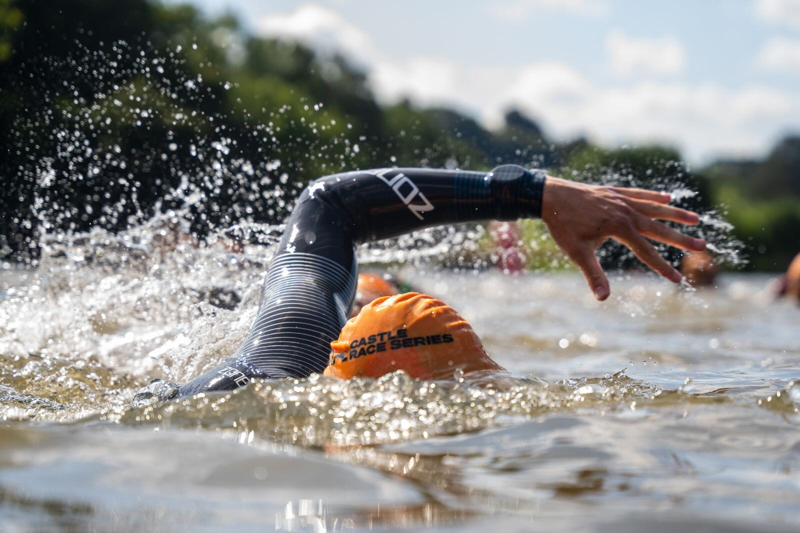A jewel in the castle crown! Get active in the beautiful grounds and surrounding area of stunning Leicestershire in a Sprint Aquathlon! Celebrate in the festival village afterwards.