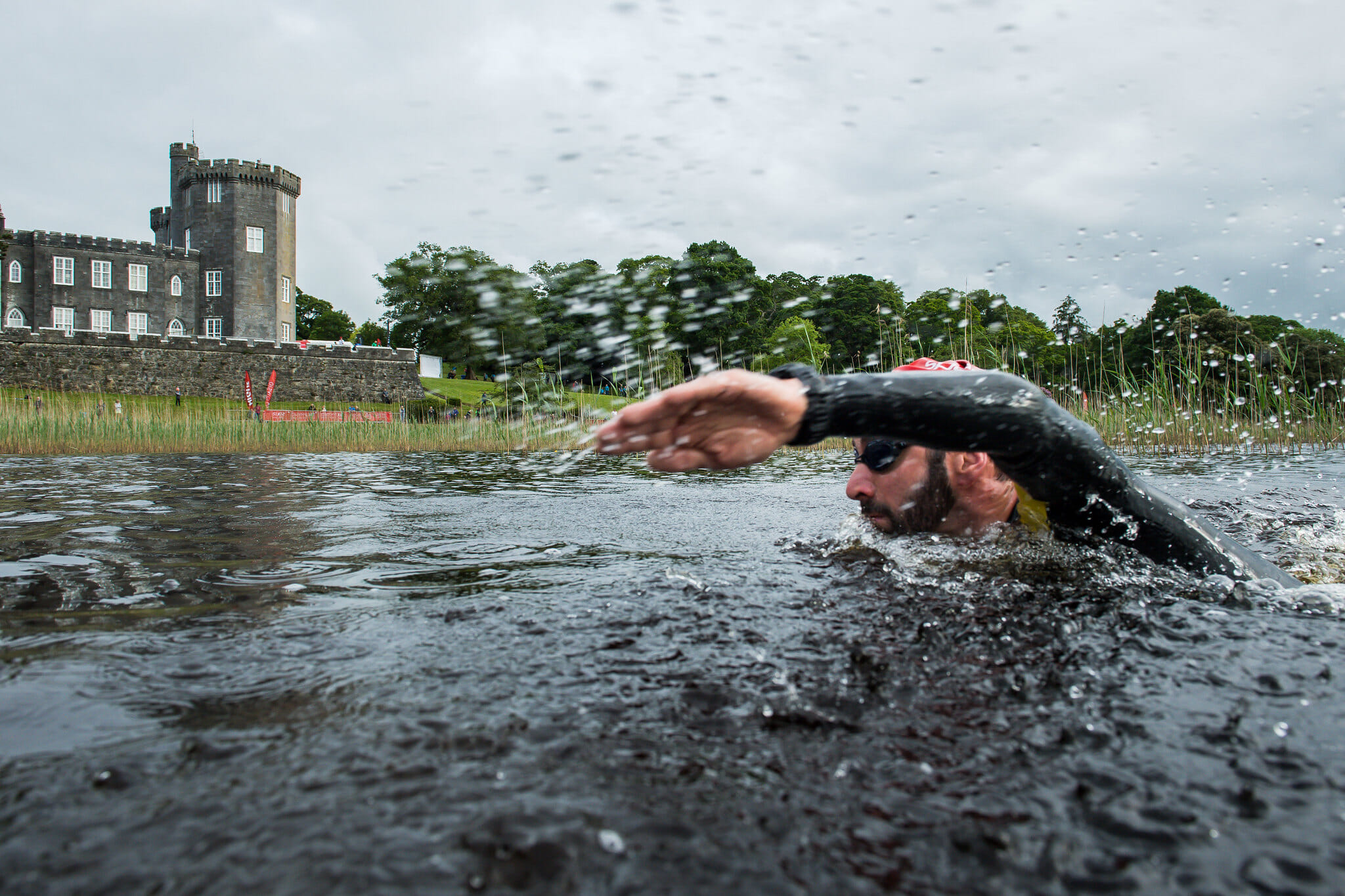 Race through the beautiful grounds and surrounding area of stunning South Galway in a sprint aquathlon from starter to elite then celebrate with friends and family in the festival village.