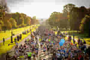 Join 25,000 runners on Dublin’s electric streets for a flat, scenic city loop filled with incredible support, lively crowds and unforgettable marathon magic.