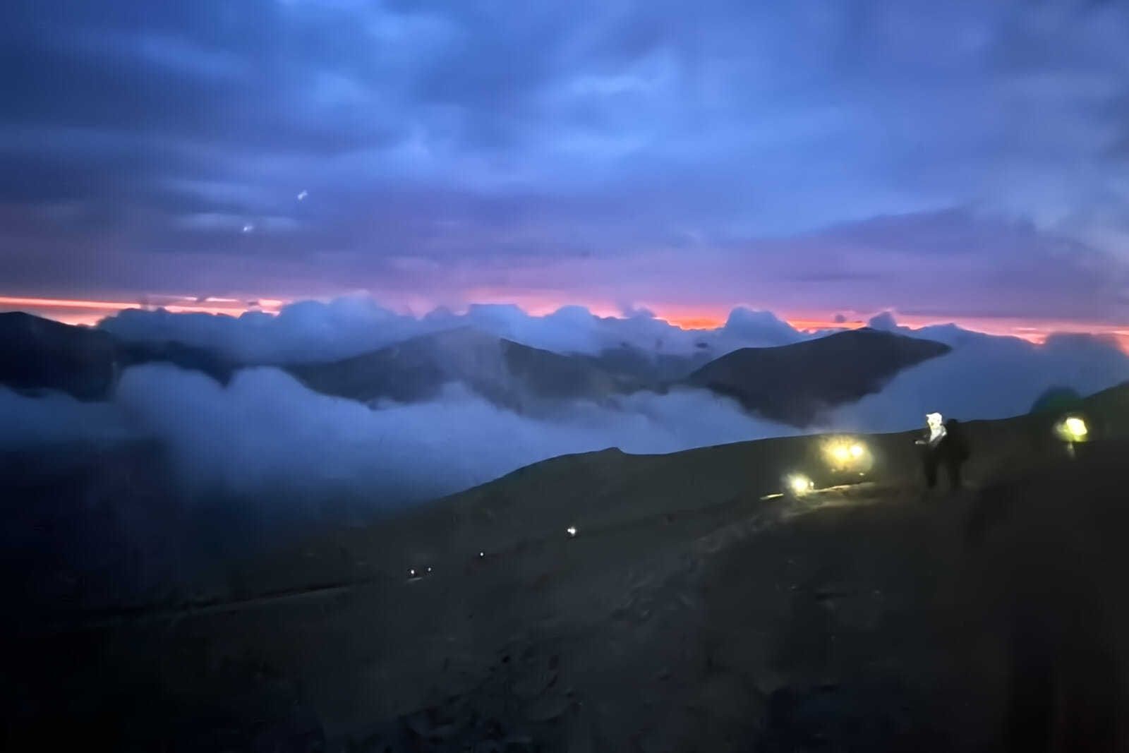 50% off Snowdon Yr Wyddfa Sunrise Hike 🌄