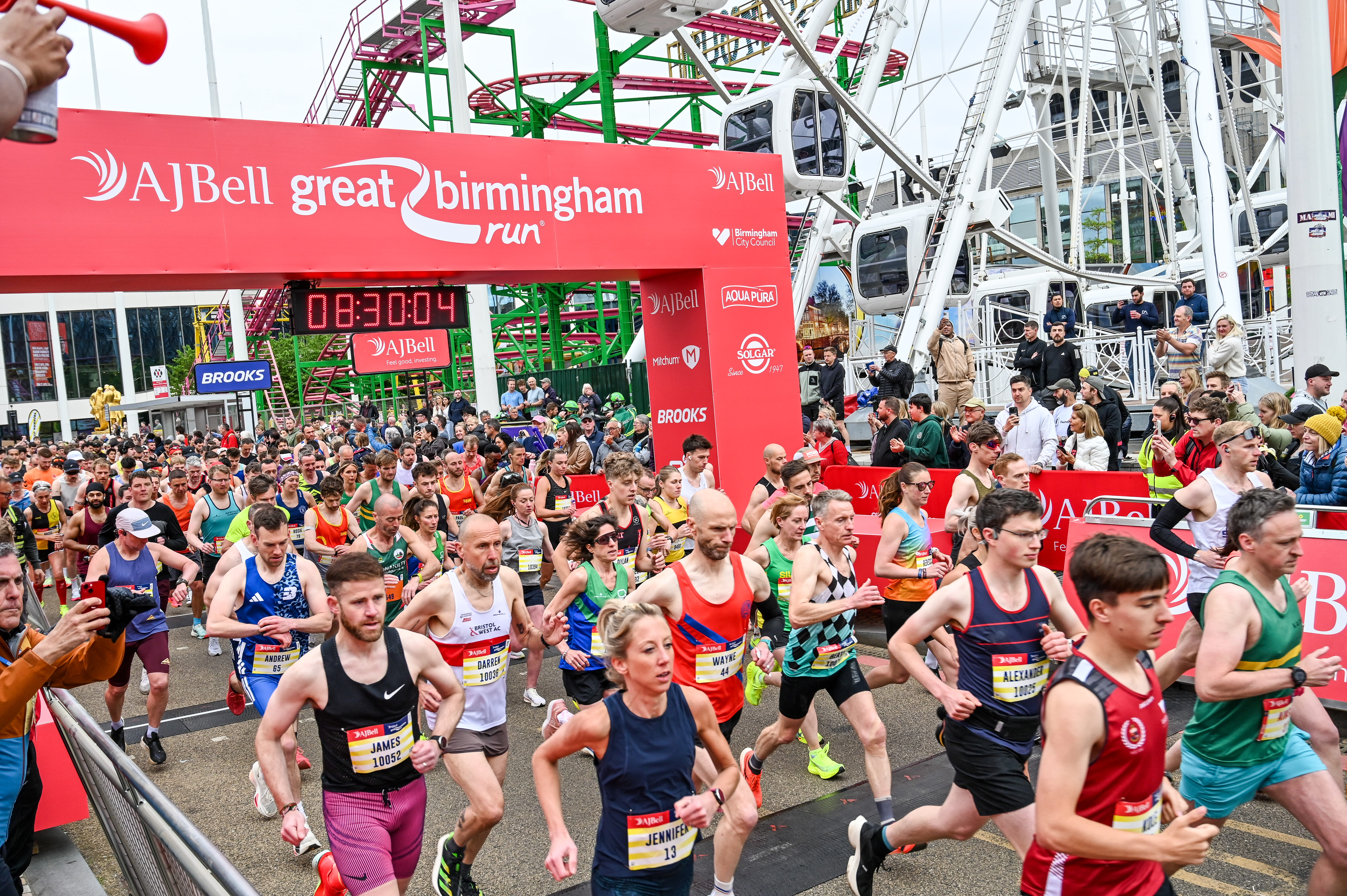 Take on the Midlands' biggest and best running event! Thousands of Brummies pound the streets every year, from the heart of the city with an incredible atmosphere all the way along the 13.1-miles.