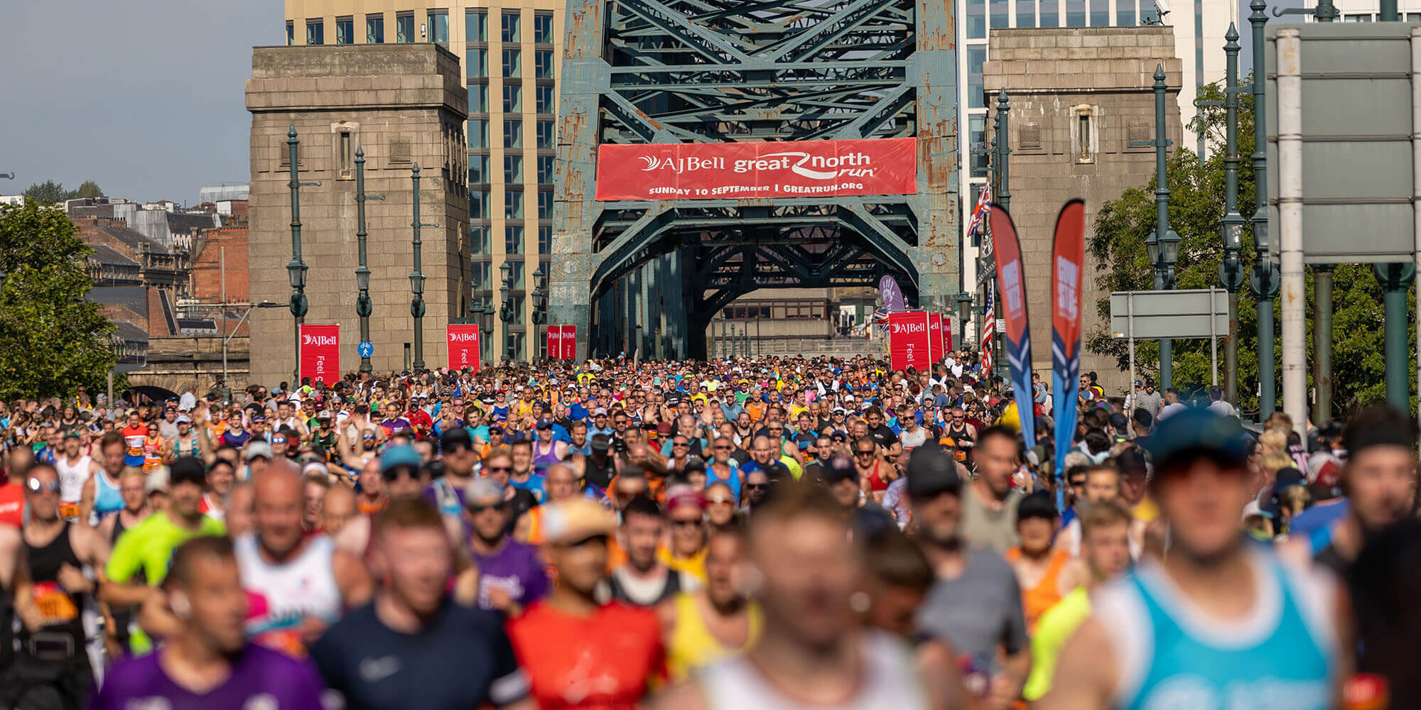 The Great North Run is the world's biggest and best half marathon, attracting 60,000 runners each year to its iconic 13.1 mile route, jam-packed with entertainment, music and finish line party!