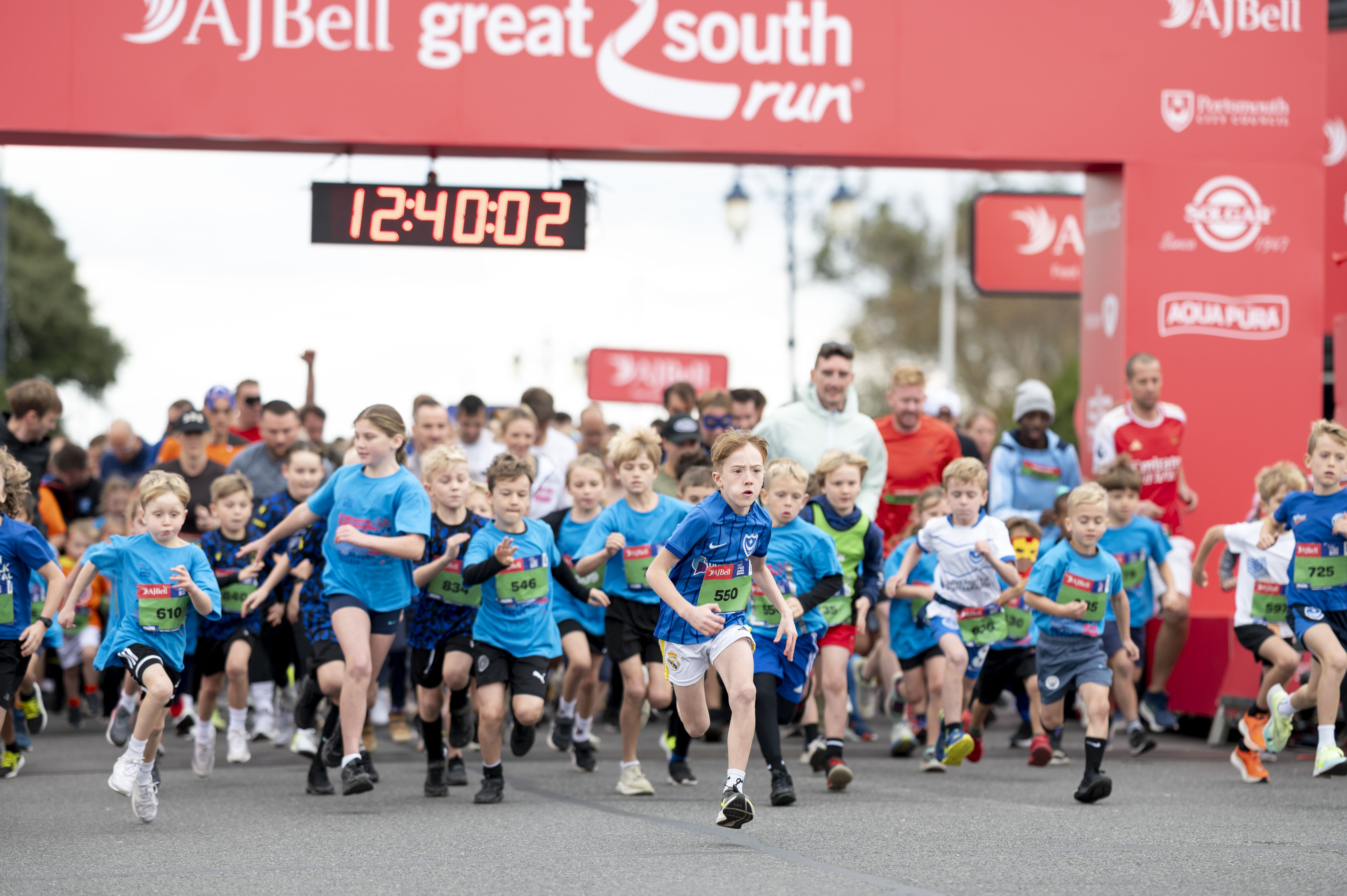 Who said grown-ups should have all the fun? Take on the challenge, soak up the atmosphere and discover your superpower! This event is the perfect stage for young runners to shine.