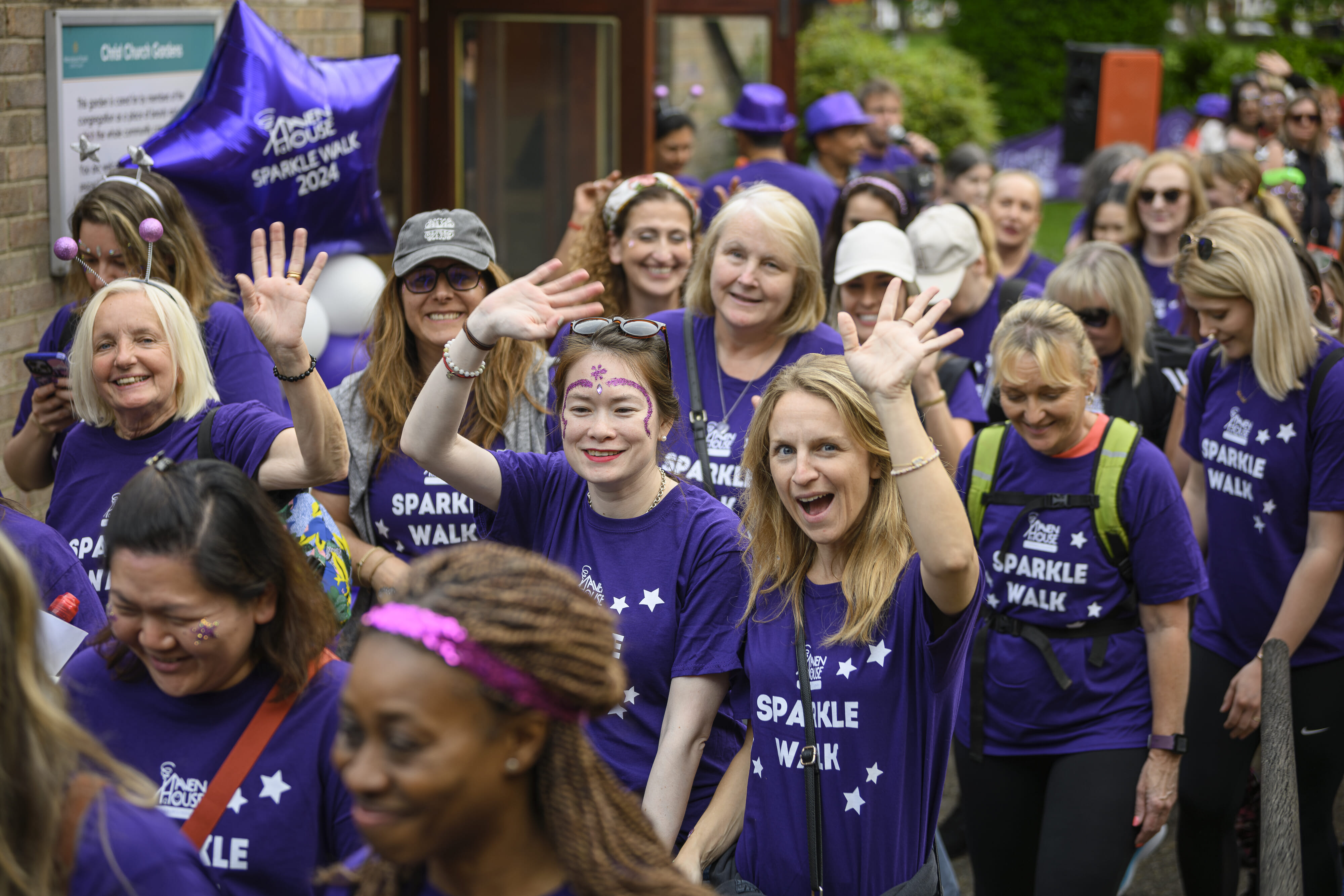 78   (c)   David Monteith Hodge   Photographise please credit   Sparkle Walk 2024   (DMH 9385)