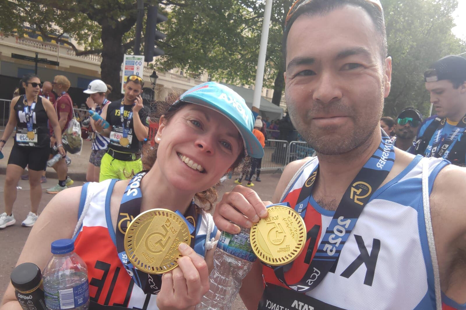 HEART UK fundraisers taking part in Hampton Court Palace Half Marathon HEART UK fundraisers