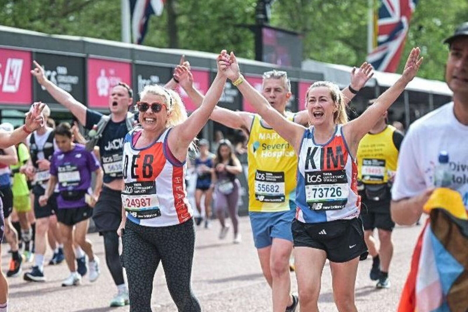 HEART UK fundraisers taking part in Saucony London 10K HEART UK fundraisers