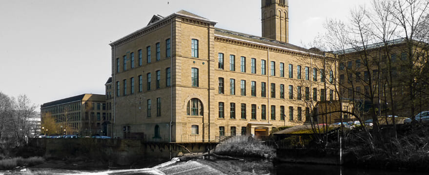 Enjoy a trip up the Leeds and Liverpool Canal this summer, all along the flat and even towpath. This event is perfect for runners of all abilities.