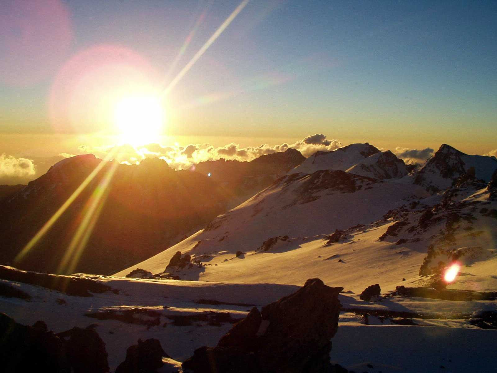 sunrise on aconcagua 799
