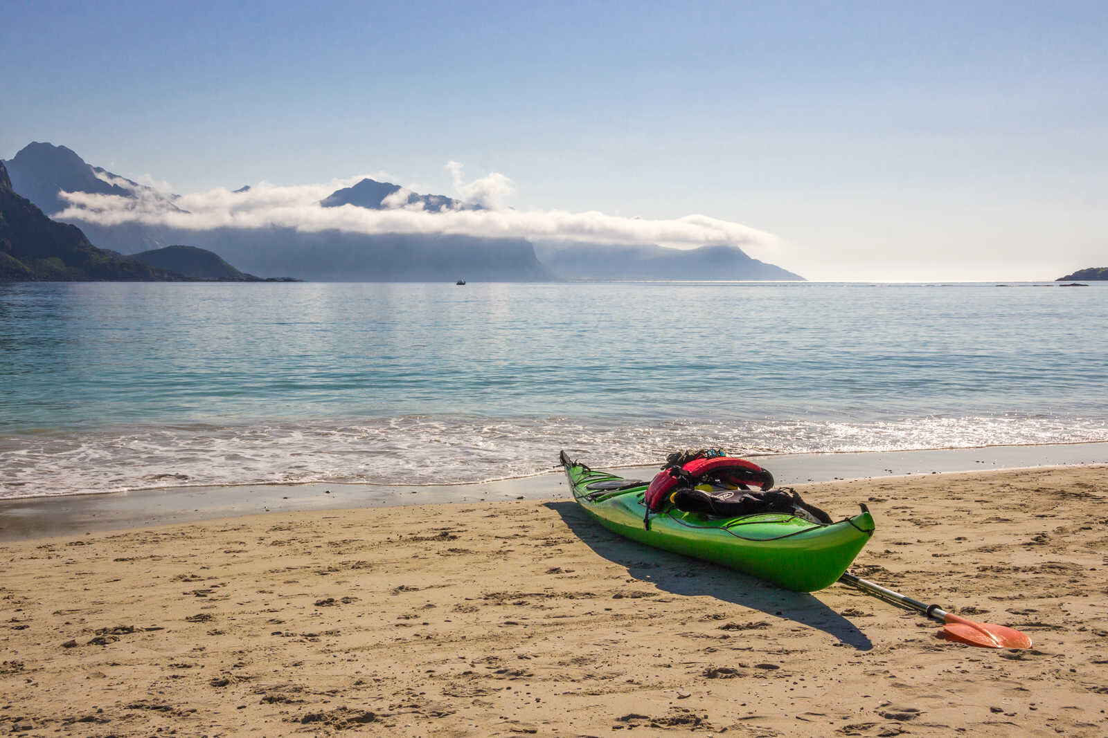 kayak on the beach in lofoten 771