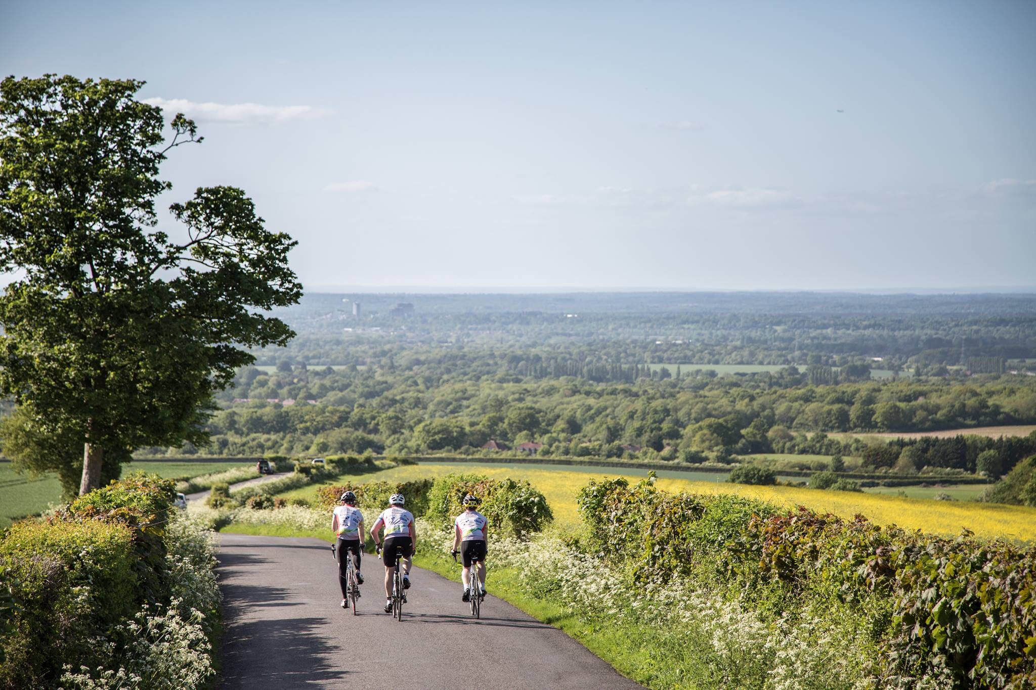 weekend cycling breaks uk