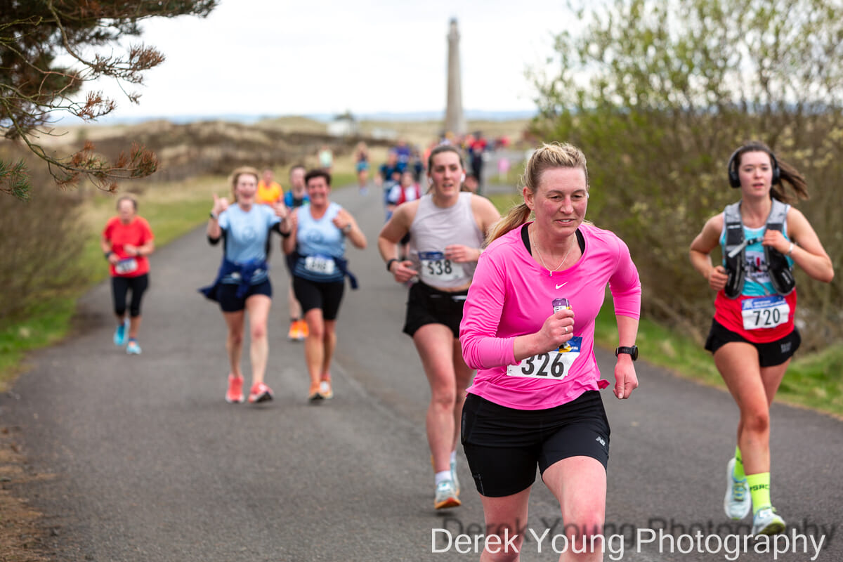 Super flat, super fast, traffic-free roads. Time to update your PB? Runners can focus on their running as well as enjoy some of the stunning coastal scenery.