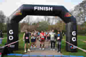Regent's Park is the perfect setting for a fast and traffic-free Sunday morning 10K. The course covers an accurately measured 10K route wholly within the park and attracts runners of all abilities.