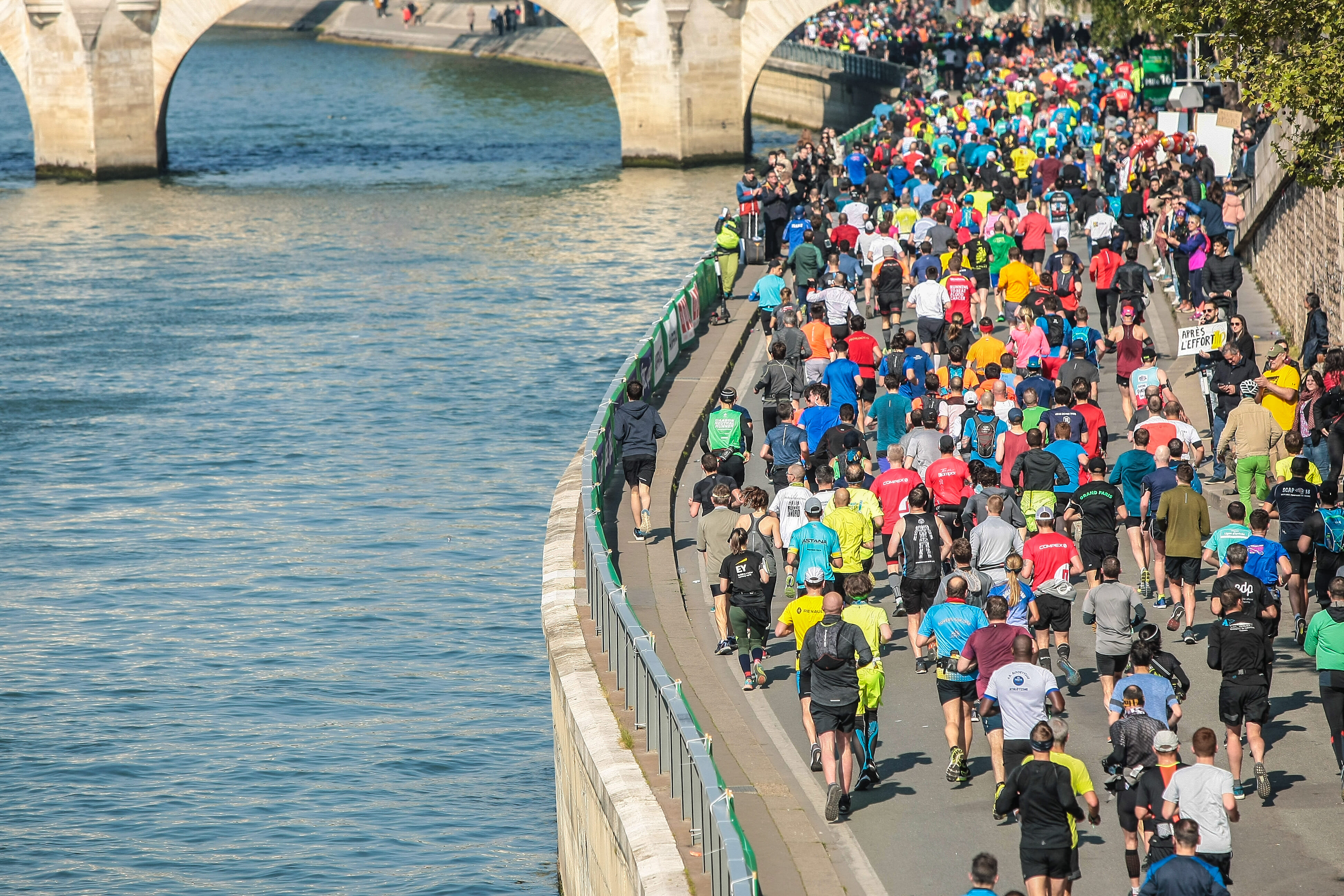 Run along the River Seine in the Paris Marathon