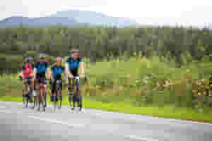 Choose your distance and take in the breathtaking scenery as you cycle through the world famous routes of the Trossachs National Park.