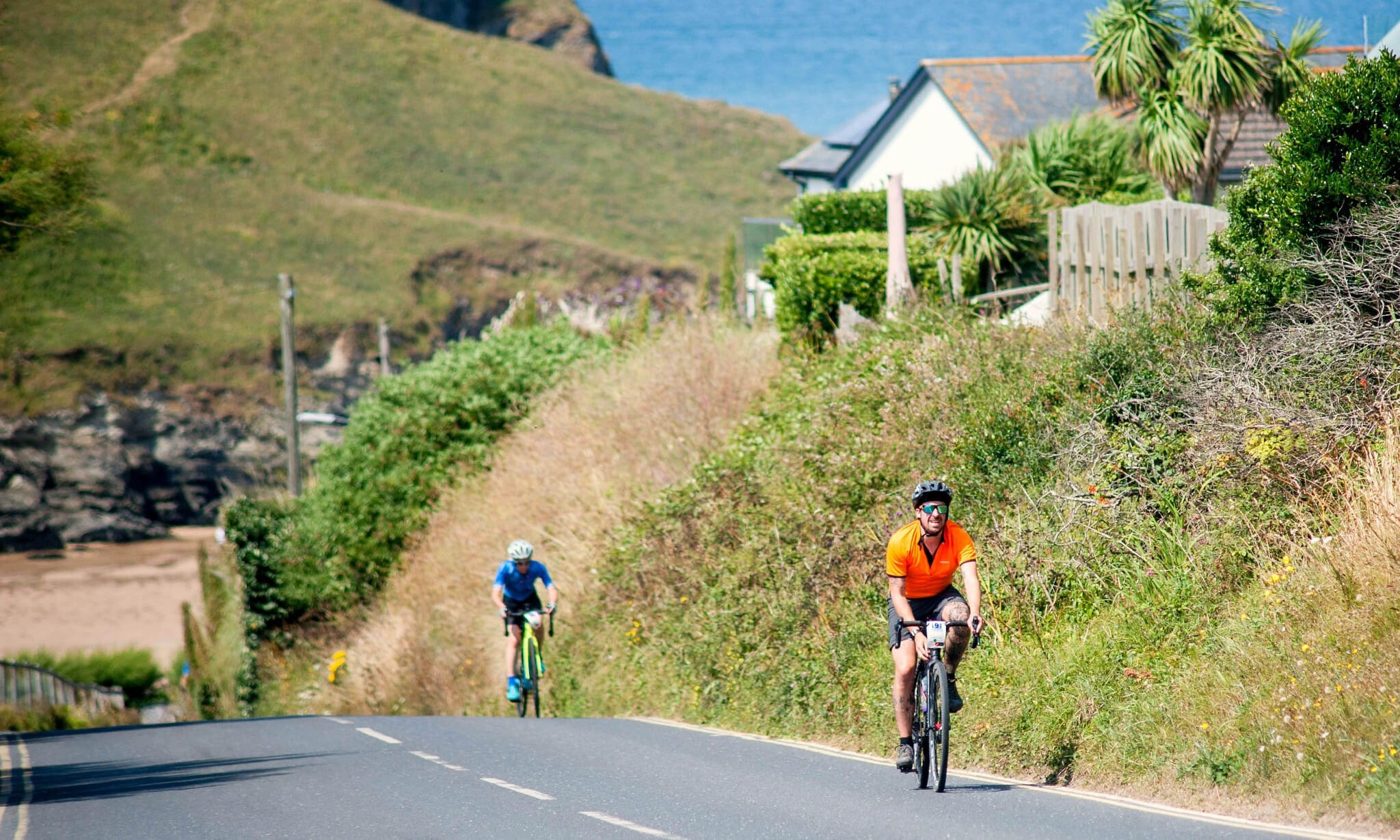 weekend cycling breaks uk
