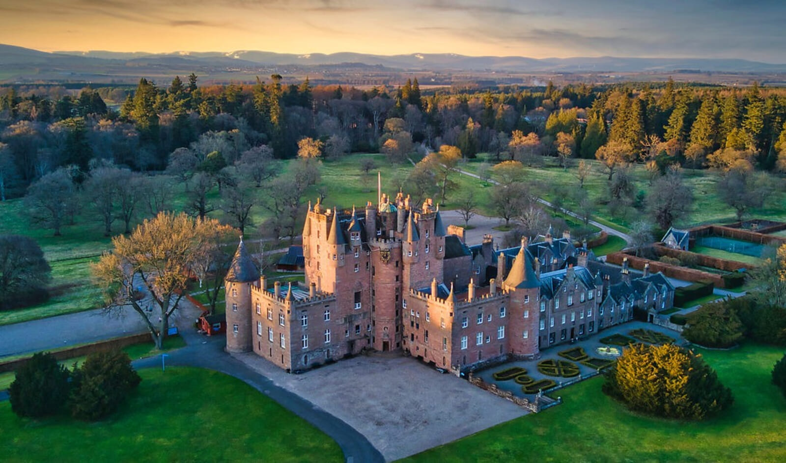 The 100-mile ultra for people who don't do 100-mile ultramarathons. Walk or run from Bamburgh Castle to Edinburgh Castle within 48 hours, fully supported.
