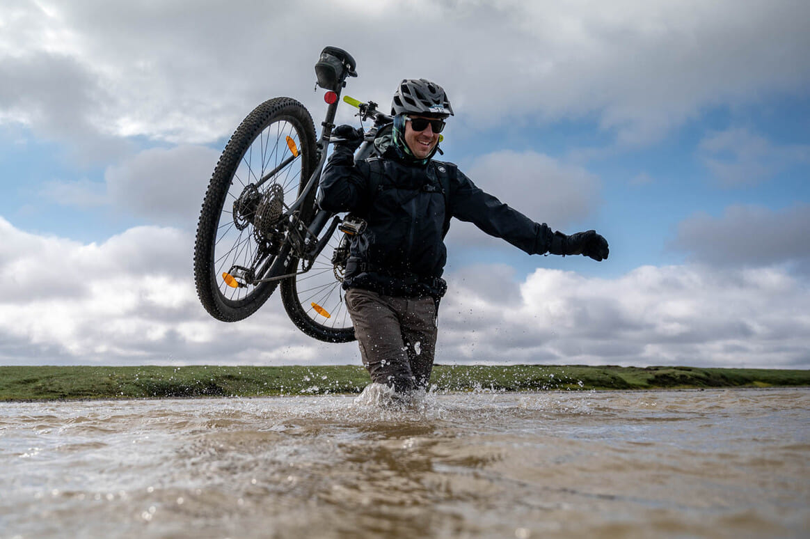 River rafting & crossings