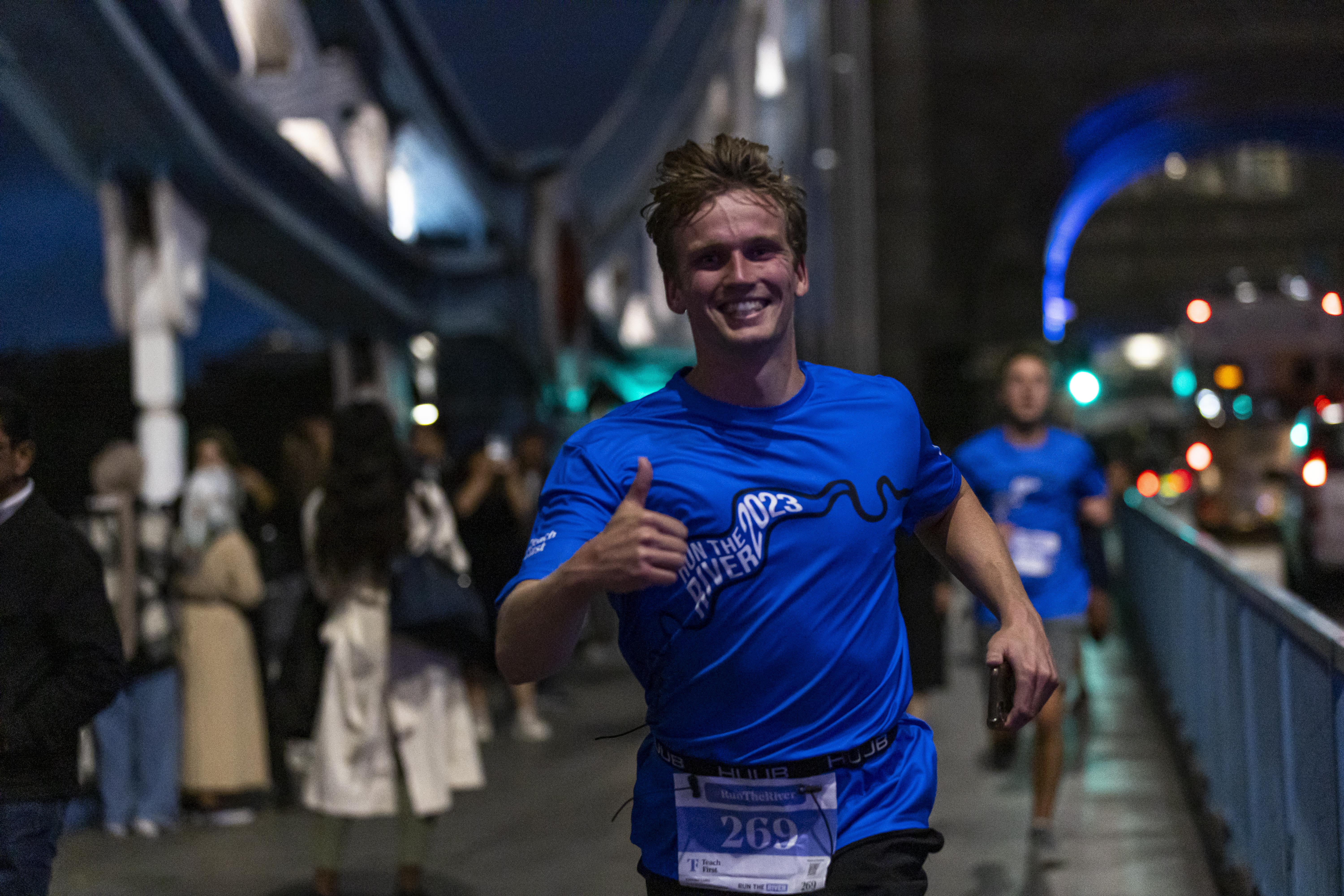 Participate in the evening 5km run along the Thames, passing by London's iconic landmarks against a twilight backdrop.