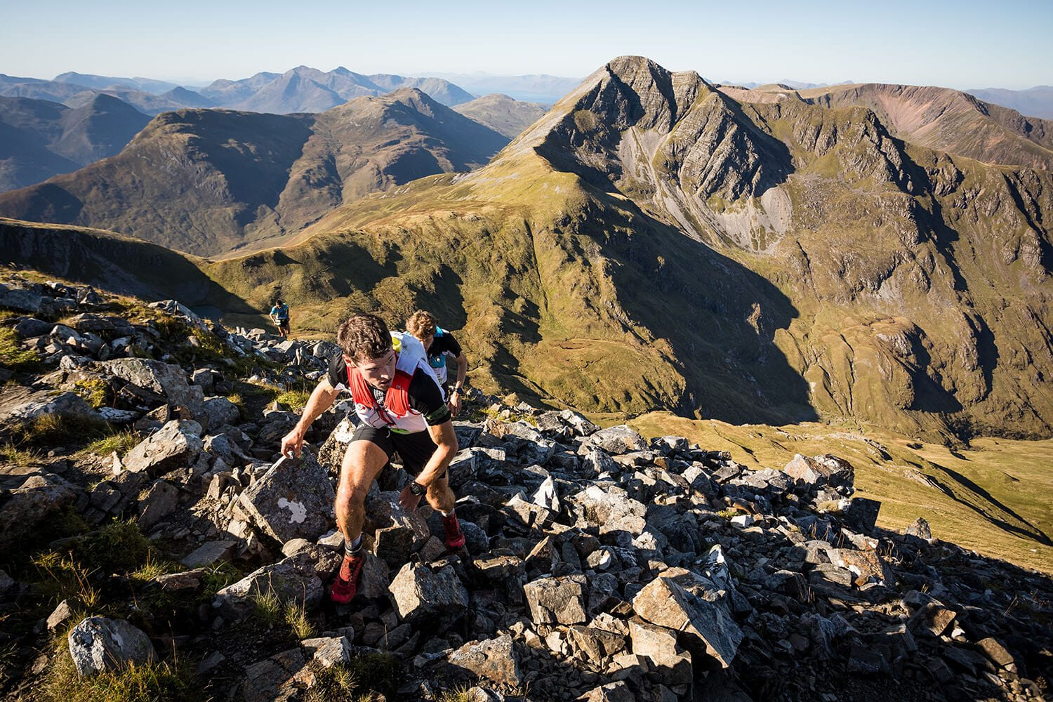 A tour-de-force experience of the peaceful Leanachan Forest following extremely runnable forestry tracks, paths and trails on a fantastic route with panoramic views of distant mountains.