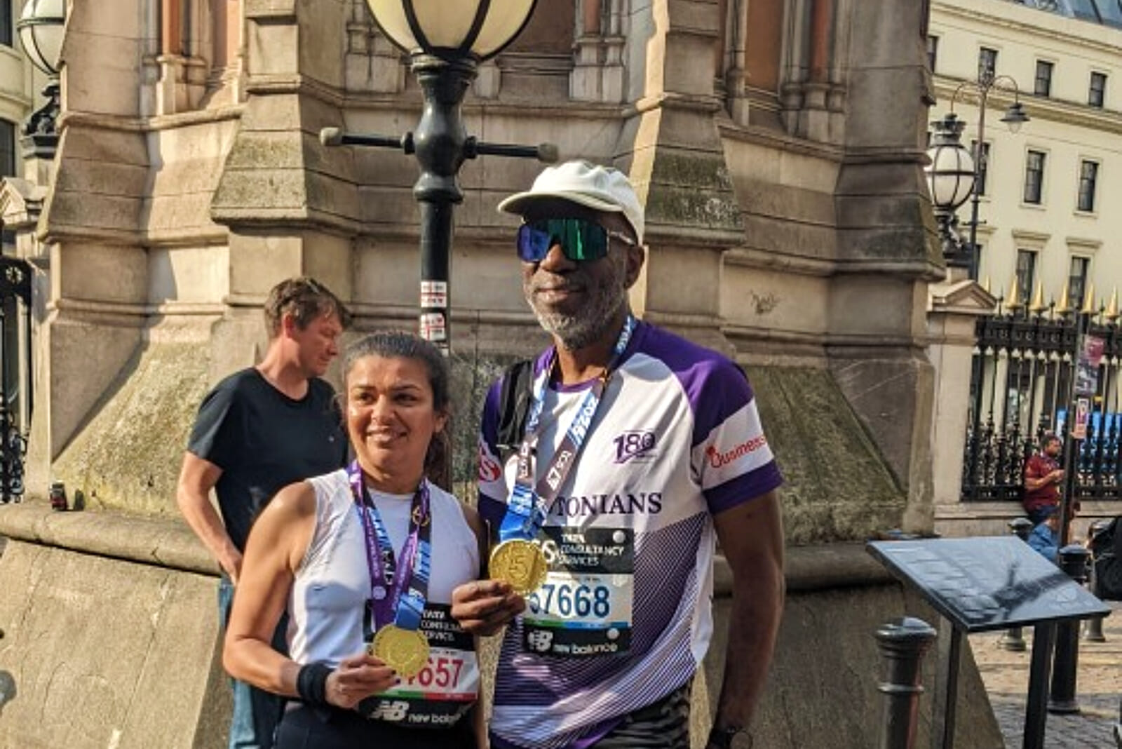 Regentonians - SLGSOBA fundraisers taking part in Marathon Regentonians - SLGSOBA fundraisers