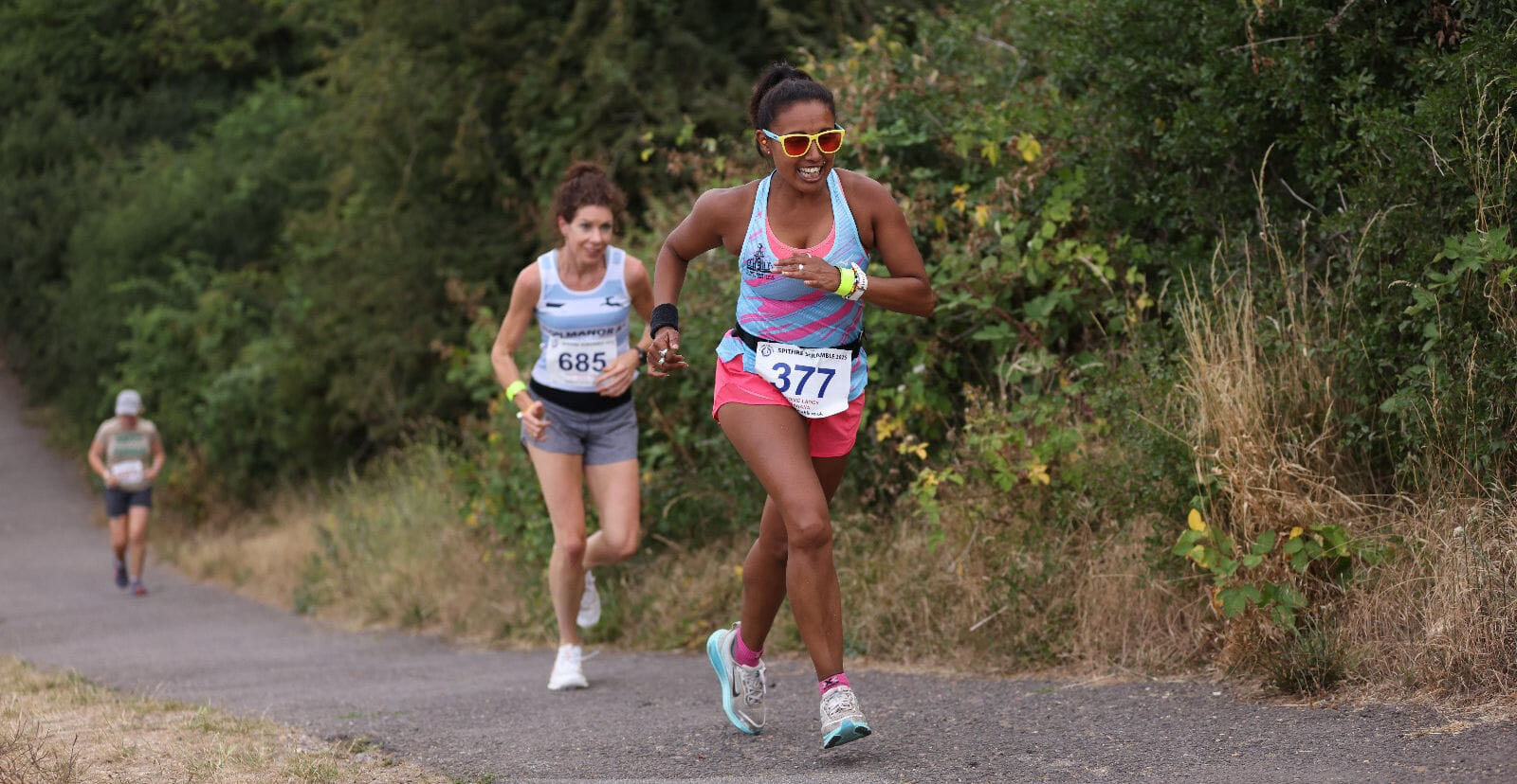 Fly solo or assemble your squadron for a 24-hour relay or solo race. Solo or teams of 2–8 runners complete continuous 5.75-mile laps from midday to midday. Only event of its kind in London!