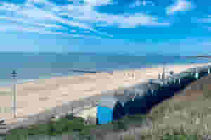Set along the beachfront promenade at Southbourne (SoBo), choose your own distance from 5K to ultra, along this flat, tarmacked, lapped route suitable for all abilities.