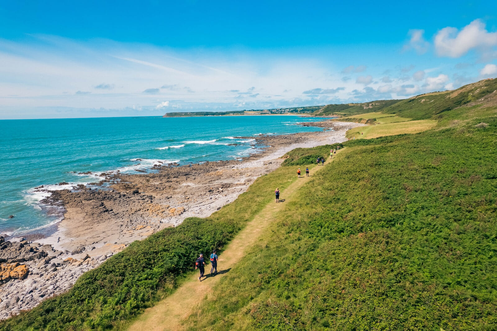 Set on the stunning Gower Peninsula, the UK’s first Area of Outstanding Natural Beauty and famous for its golden beaches, limestone cliffs, wild moors, ridges and woodlands.