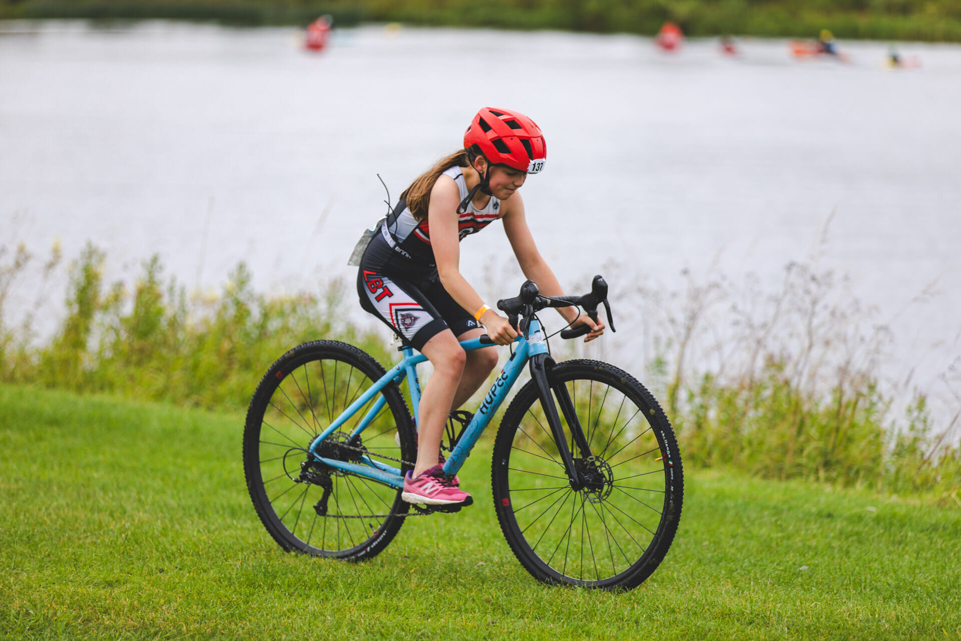 Ripon is unique as the only open-water junior racing in the Yorkshire series! So give your juniors the most exciting triathlon experience this year. Bike and run are traffic-free on grass surface.