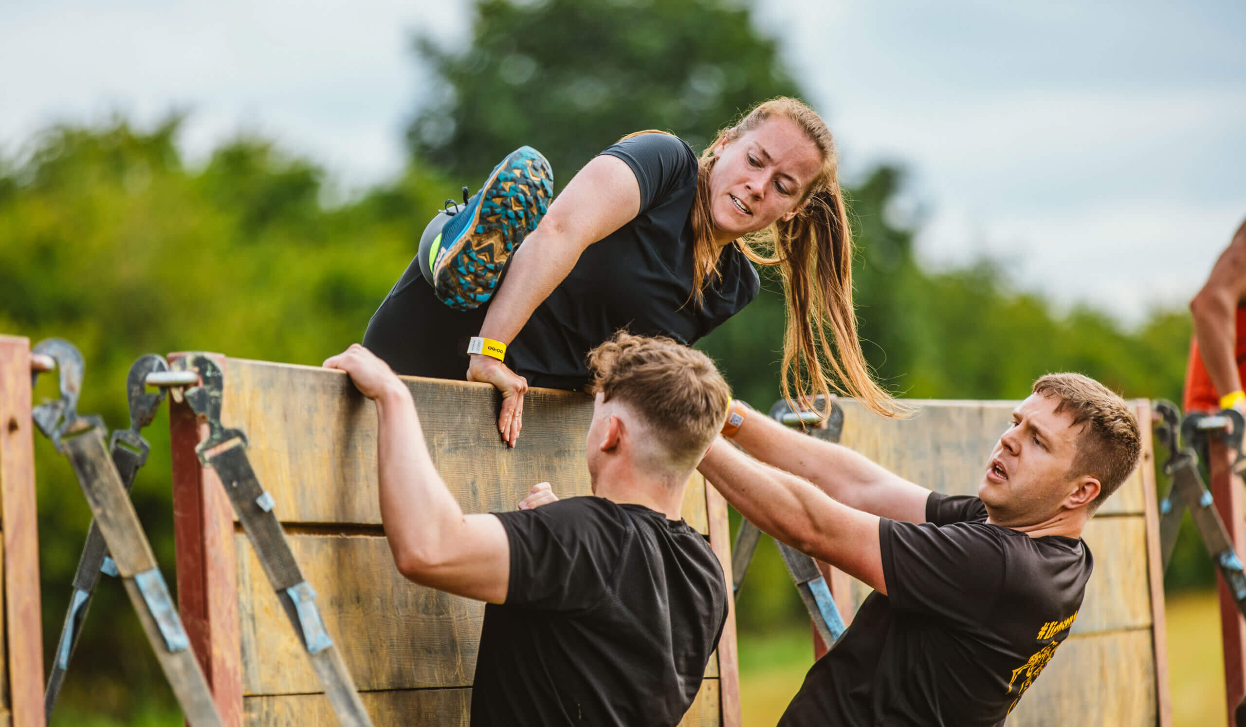 Based amongst the jaw-dropping scenery on the Broughton Hall Estate, do not expect to exit this course clean, especially after the obstacle Mud Mile! Expect killer hills, epic views and muddy terrain.