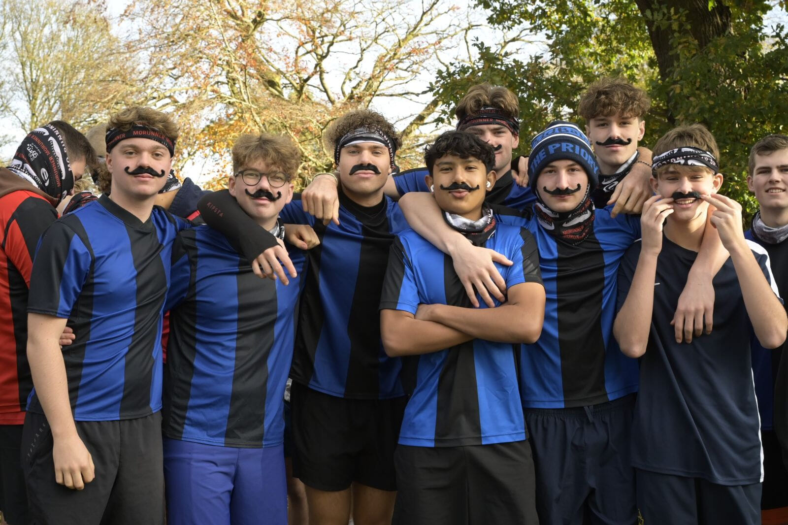 MoRunning brings everyday people together with the focus being to inspire you, your family, your kids and your friends to have the best time running!