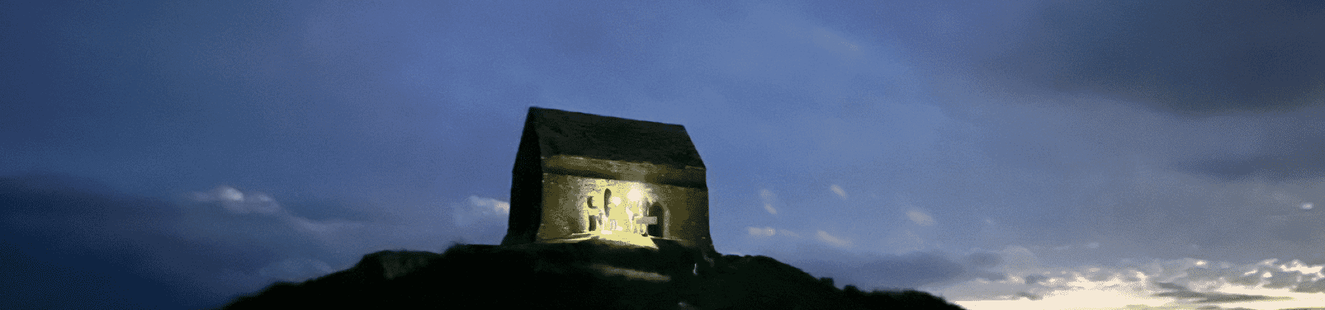 An exciting 10K trail run at night on a spectacular part of the Cornish South West Coast Path - from Cremyll at Mount Edgcumbe - over a challenging course with incredible atmosphere.