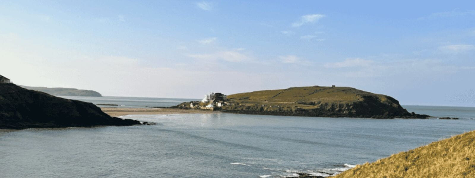 The South Hams Ultra is a very scenic 105-mile or 56-mile circumnavigation of South Hams in Devon, which follows the spanking new South Hams Way in South Devon.
