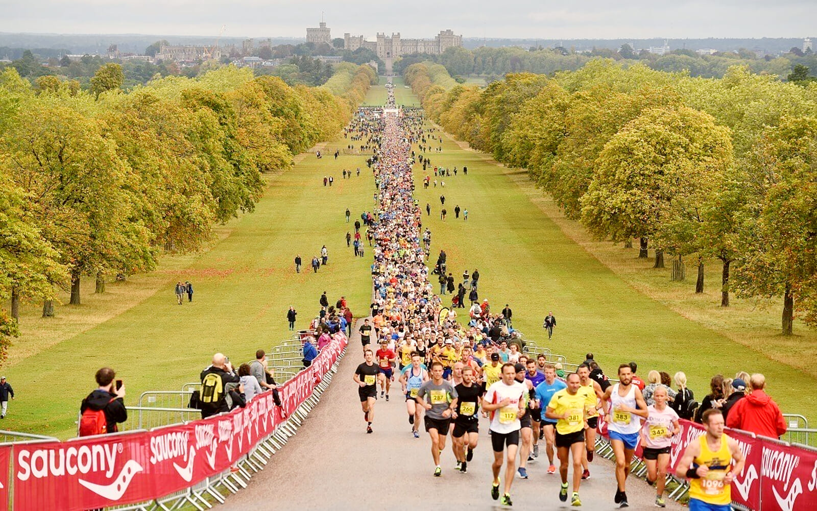 An inspiring half marathon in Windsor Great Park, starting and finishing on the Long Walk with Windsor Castle as the backdrop - probably the most iconic of all road race finishes in the UK!