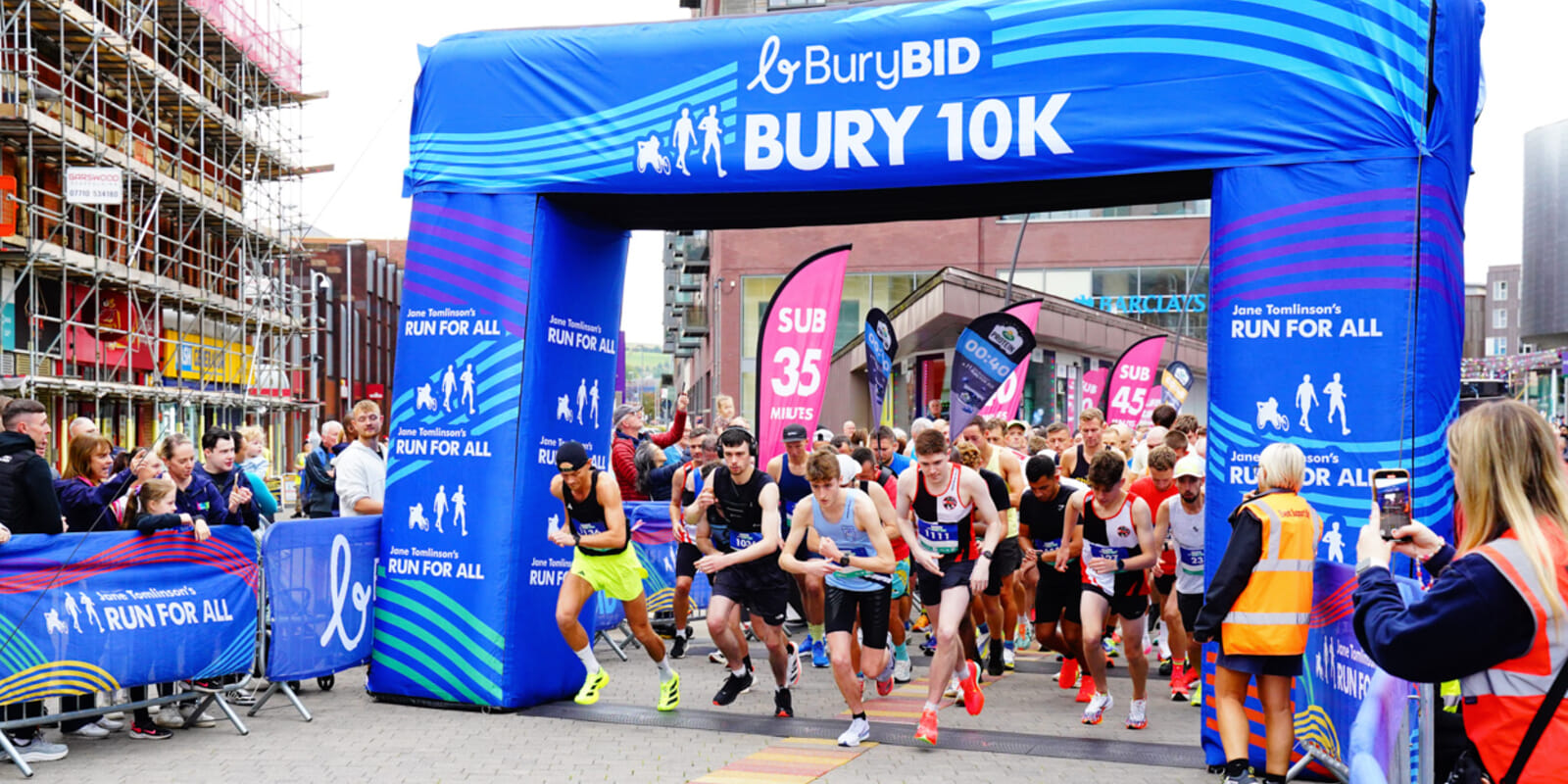 A fun, friendly town-centre 10K for runners of all abilities, plus Mini and Junior races bringing the whole family together in the heart of Bury.