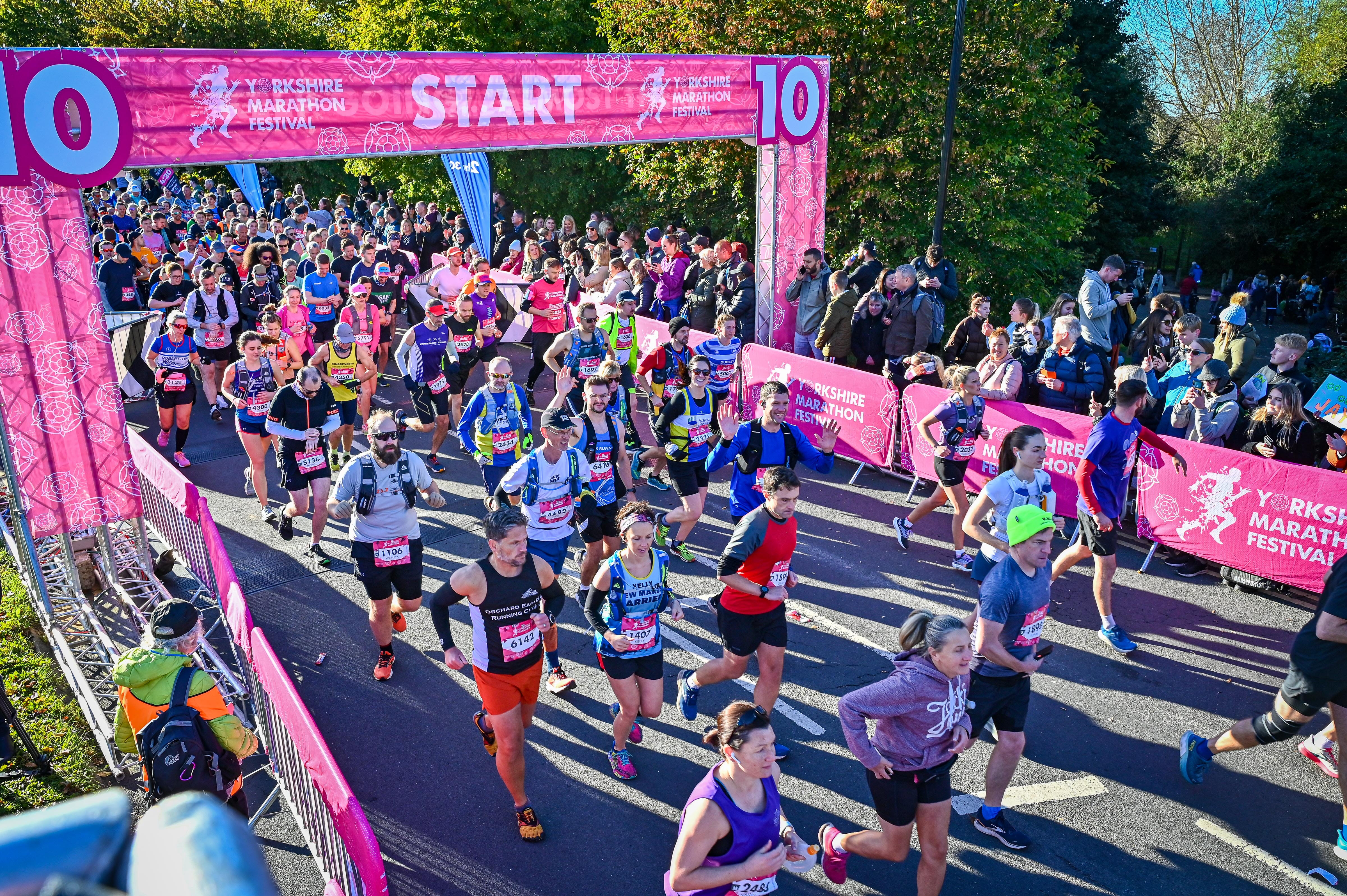 Sharing many of the highlights of the Yorkshire Marathon including York Minster, the mighty medieval City Walls and the same great Yorkshire atmosphere, the 10 Mile event takes place on the same day!