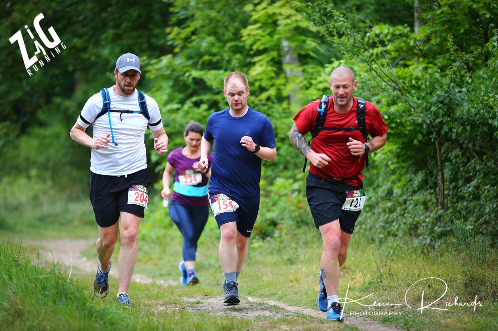 Join like-minded runners doing different distances, starting from the base camp of Hyde Hall Farm and encompassing the beautiful grounds around it over a lovely 15K trail route.