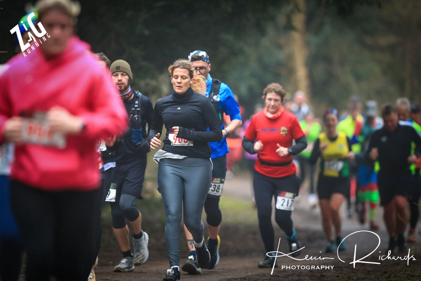 Come and join the fun in a 4 or 6-hour running challenge at Ferry Meadows! Run as much as you want through the forest on a multi-terrain loop. Run, rest, then head out for some more.